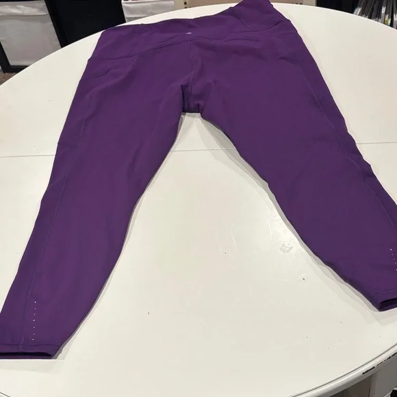 Athleta Rainer Tight - Picture 6 of 10